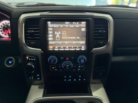 RAM Classic 5.7 V8 32V 4P HEMI LARAMIE AUTOMTICO, Foto 10