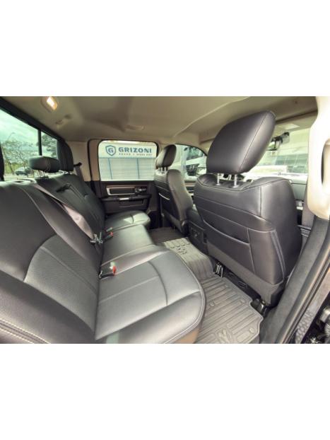 RAM Classic 5.7 V8 32V 4P HEMI LARAMIE AUTOM�TICO, Foto 6