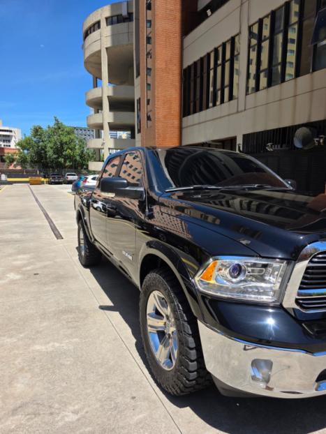 RAM Classic 5.7 V8 32V 4P HEMI LARAMIE AUTOM�TICO, Foto 5