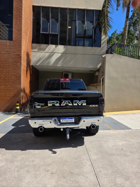RAM Classic 5.7 V8 32V 4P HEMI LARAMIE AUTOM�TICO, Foto 9