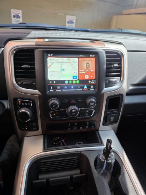 RAM Classic 5.7 V8 32V 4P HEMI LARAMIE AUTOM�TICO, Foto 15