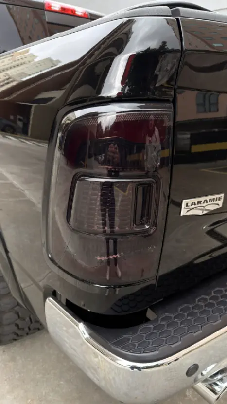 RAM Classic 5.7 V8 32V 4P HEMI LARAMIE AUTOM�TICO, Foto 9