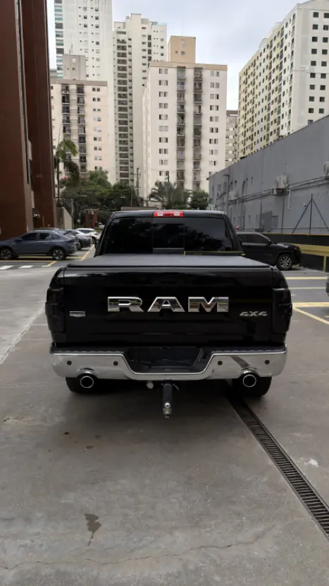 RAM Classic 5.7 V8 32V 4P HEMI LARAMIE AUTOM�TICO, Foto 12