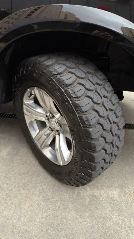 RAM Classic 5.7 V8 32V 4P HEMI LARAMIE AUTOM�TICO, Foto 14