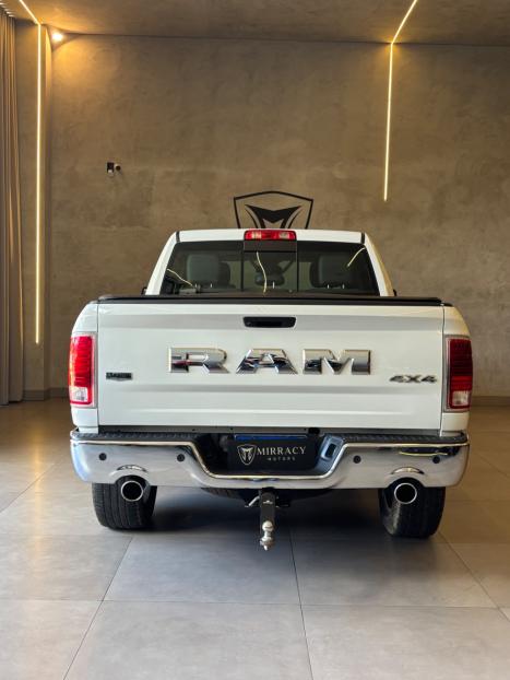 RAM Classic 5.7 V8 32V 4P HEMI LARAMIE AUTOM�TICO, Foto 3