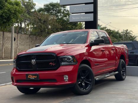 RAM Classic 5.7 V8 32V 4P R/T 4X4 AUTOMÁTICO, Foto 1