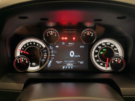 RAM Classic 5.7 V8 32V 4P HEMI LARAMIE AUTOMÁTICO, Foto 9