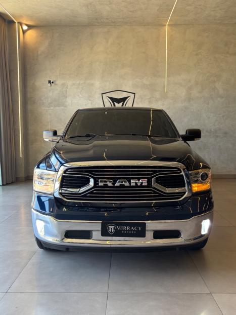 RAM Classic 5.7 V8 32V 4P HEMI LARAMIE AUTOMÁTICO, Foto 2