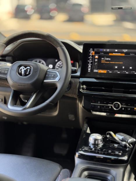 RAM Rampage 2.0 4P HURRICANE 4 TURBO R/T 4X4 AUTOM�TICO, Foto 7