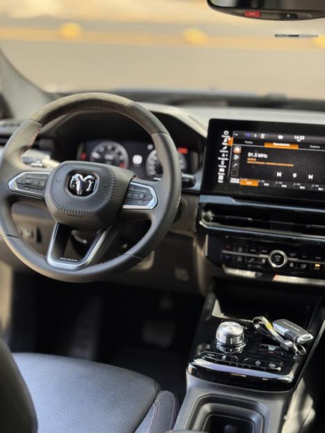 RAM Rampage 2.0 4P HURRICANE 4 TURBO R/T 4X4 AUTOM�TICO, Foto 8