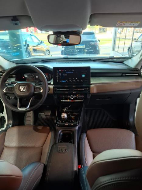 RAM Rampage 2.0 4P HURRICANE 4 TURBO LARAMIE 4X4 AUTOM�TICO, Foto 22