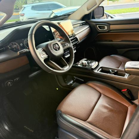 RAM Rampage 2.0 4P HURRICANE 4 TURBO LARAMIE 4X4 AUTOM�TICO, Foto 9