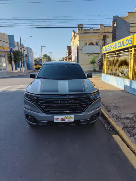 RAM Rampage 2.0 4P HURRICANE 4 TURBO R/T 4X4 AUTOM�TICO, Foto 6