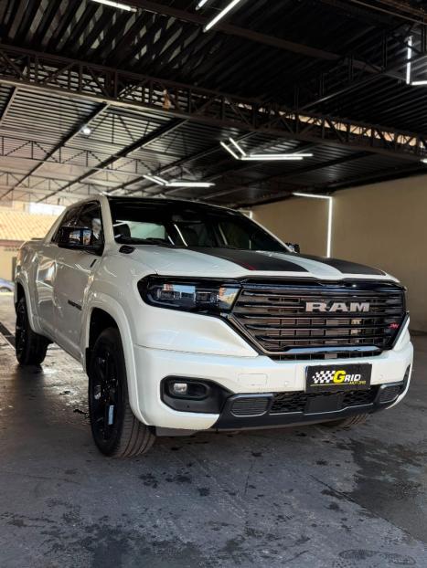 RAM Rampage 2.0 4P HURRICANE 4 TURBO R/T 4X4 AUTOM�TICO, Foto 5