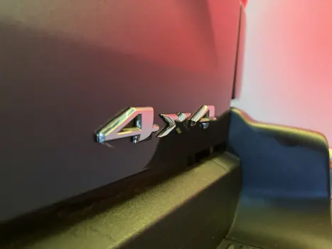 RAM Rampage 2.0 4P TURBO DIESEL LARAMIE 4X4 AUTOM�TICO, Foto 13