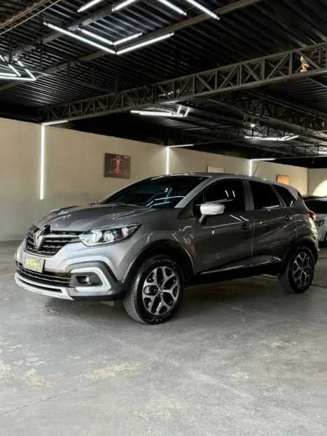 RENAULT Captur 1.3 16V 4P FLEX TCE INTENSE TURBO X-TRONIC AUTOM�TICO CVT, Foto 3