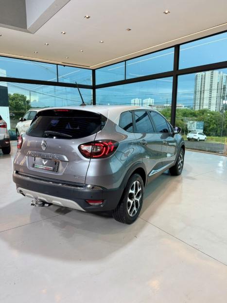 RENAULT Captur 1.3 16V 4P FLEX TCE INTENSE TURBO X-TRONIC AUTOM�TICO CVT, Foto 5