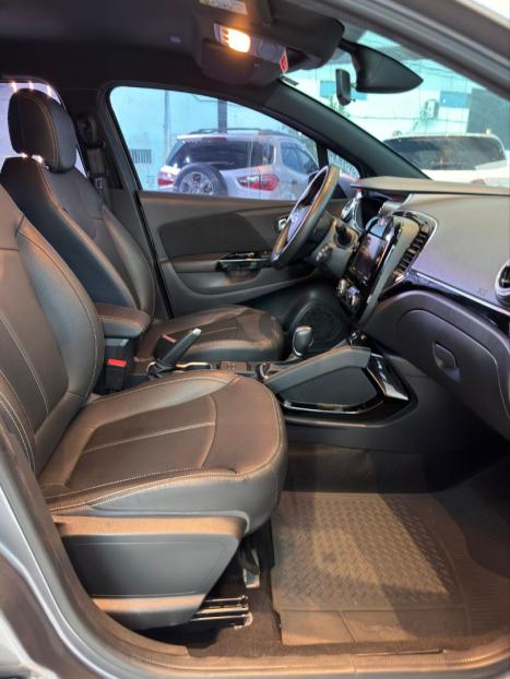 RENAULT Captur 1.3 16V 4P FLEX TCE INTENSE TURBO X-TRONIC AUTOM�TICO CVT, Foto 12