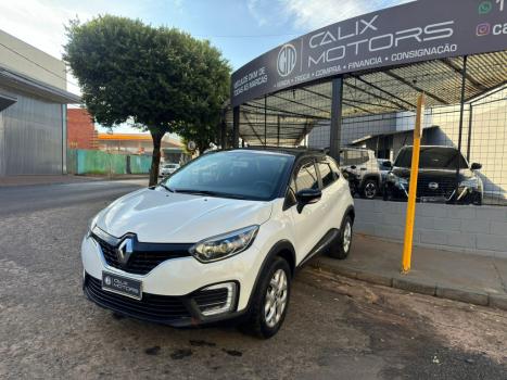 RENAULT Captur 1.6 16V 4P FLEX SCE LIFE X-TRONIC CVT, Foto 2 RENAULT Captur 1.6 16V 4P FLEX SCE LIFE X-TRONIC CVT, Foto 2