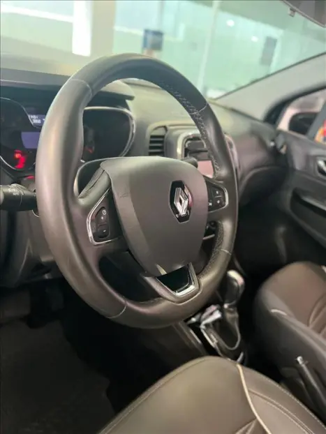 RENAULT Captur 1.6 16V 4P FLEX SCE INTENSE X-TRONIC CVT, Foto 9