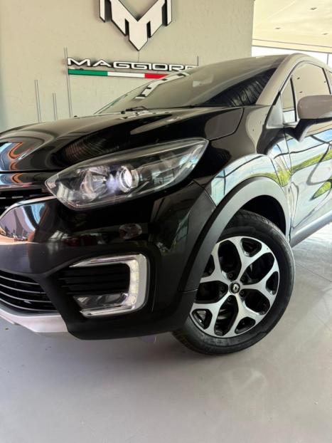 RENAULT Captur 1.6 16V 4P FLEX SCE INTENSE X-TRONIC CVT, Foto 2
