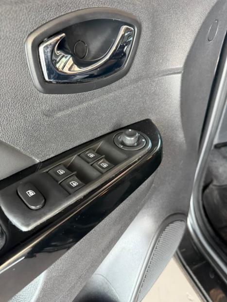 RENAULT Captur 1.6 16V 4P FLEX SCE INTENSE X-TRONIC CVT, Foto 14