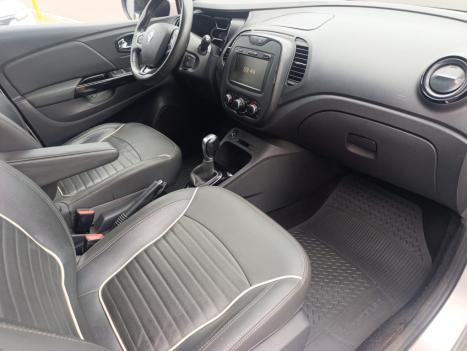 RENAULT Captur 1.6 16V 4P FLEX SCE INTENSE X-TRONIC CVT, Foto 4