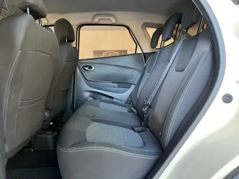 RENAULT Captur 1.6 16V 4P FLEX SCE LIFE X-TRONIC CVT, Foto 6