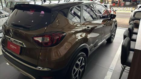RENAULT Captur 1.6 16V 4P FLEX SCE INTENSE X-TRONIC CVT, Foto 4