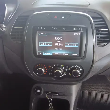 RENAULT Captur 1.6 16V 4P FLEX SCE LIFE X-TRONIC CVT, Foto 10