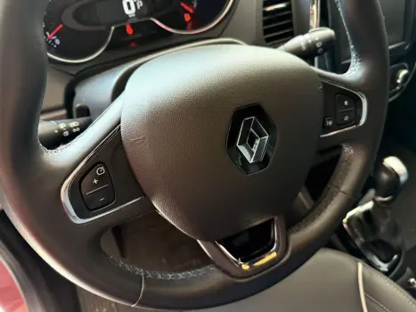 RENAULT Captur 1.6 16V 4P FLEX SCE INTENSE X-TRONIC CVT, Foto 10