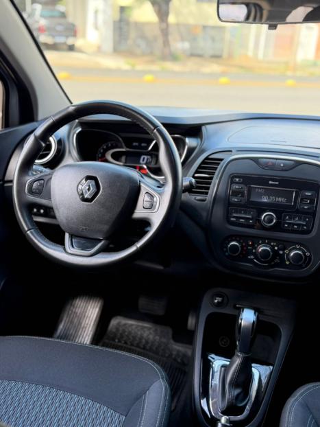 RENAULT Captur 1.6 16V 4P FLEX SCE LIFE X-TRONIC CVT, Foto 16