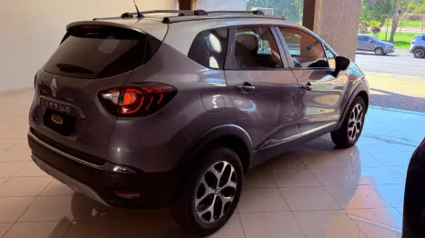 RENAULT Captur 1.6 16V 4P FLEX BOSE AUTOM�TICO, Foto 3