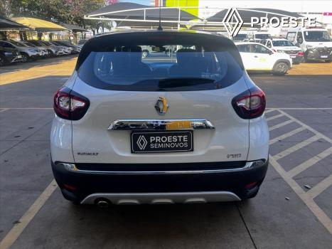 RENAULT Captur 1.6 16V 4P FLEX SCE INTENSE X-TRONIC CVT, Foto 5