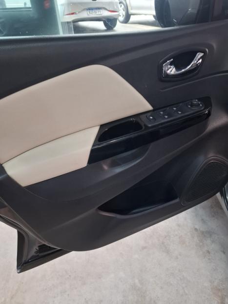 RENAULT Captur 1.6 16V 4P FLEX SCE INTENSE X-TRONIC CVT, Foto 13