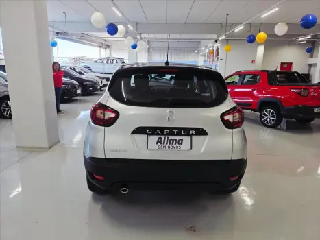 RENAULT Captur 1.6 16V 4P FLEX SCE LIFE X-TRONIC CVT, Foto 10