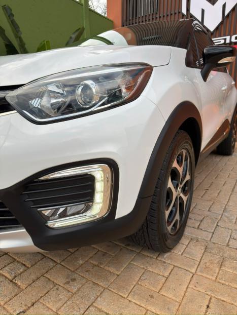 RENAULT Captur 1.6 16V 4P FLEX SCE INTENSE X-TRONIC CVT, Foto 5