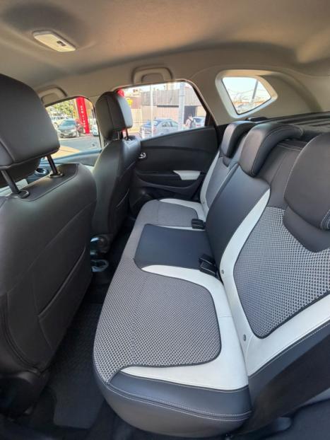 RENAULT Captur 2.0 16V 4P FLEX INTENSE AUTOM�TICO, Foto 9