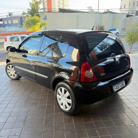 RENAULT Clio Hatch 1.0 16V 4P FLEX CAMPUS, Foto 6 RENAULT Clio Hatch 1.0 16V 4P FLEX CAMPUS, Foto 6