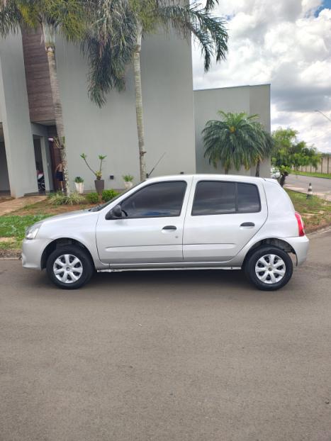 RENAULT Clio Hatch 1.0 16V 4P FLEX EXPRESSION, Foto 4