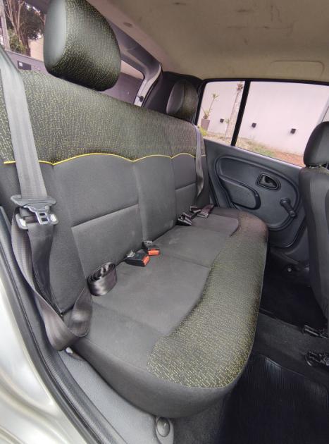 RENAULT Clio Hatch 1.0 16V 4P FLEX EXPRESSION, Foto 10