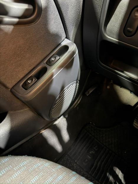 RENAULT Clio Hatch 1.0 16V 4P HI-POWER EXPRESSION, Foto 9