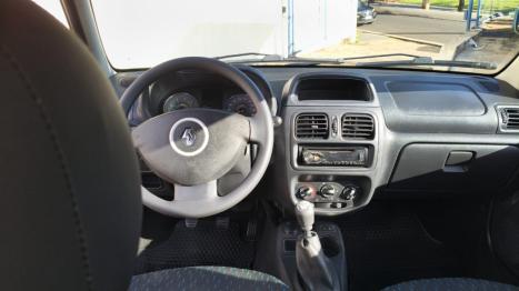 RENAULT Clio Hatch 1.0 16V 4P FLEX EXPRESSION, Foto 5