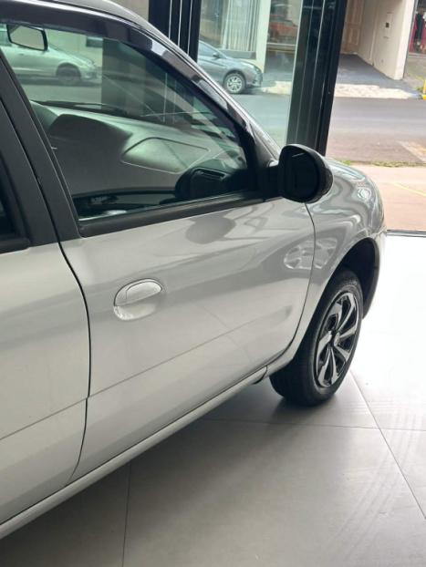 RENAULT Clio Hatch 1.0 16V 4P FLEX EXPRESSION, Foto 4