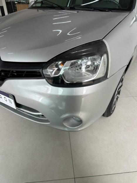 RENAULT Clio Hatch 1.0 16V 4P FLEX EXPRESSION, Foto 9