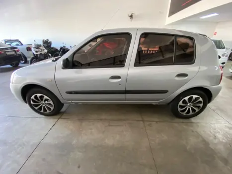 RENAULT Clio Hatch 1.0 4P RN, Foto 2