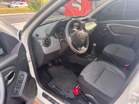 RENAULT Duster 1.6 16V 4P FLEX DYNAMIQUE, Foto 8 RENAULT Duster 1.6 16V 4P FLEX DYNAMIQUE, Foto 8