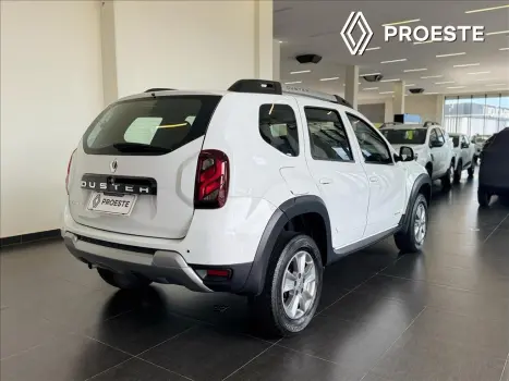 RENAULT Duster 1.6 16V 4P FLEX DYNAMIQUE AUTOM�TICO CVT, Foto 4