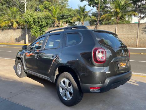 RENAULT Duster 1.6 16V 4P FLEX SCE INTENSE X-TRONIC AUTOM�TICO, Foto 4