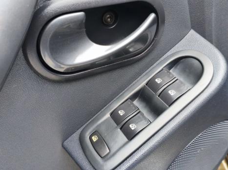 RENAULT Duster 1.6 16V 4P FLEX TECH ROAD, Foto 10